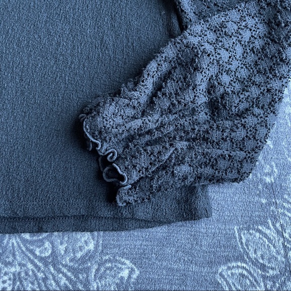 Madewell Textured Eyelet Mix Ruffle-Sleeve Top XS - Picture 5 of 9